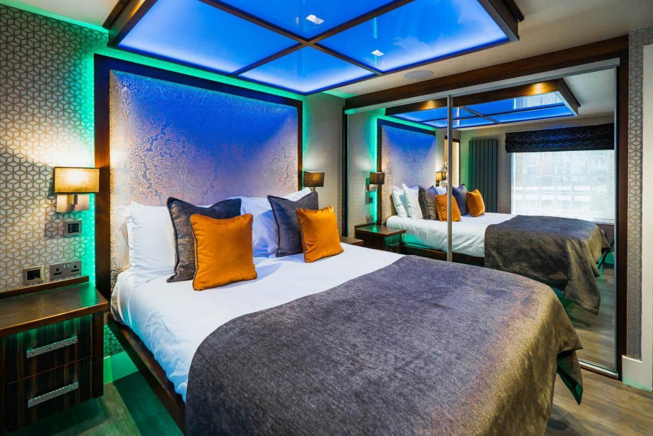 Suite with Spa Bath