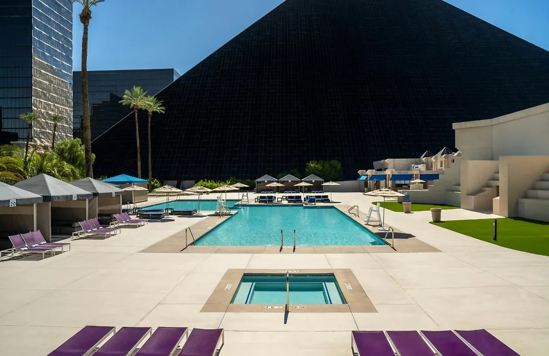 Luxor-1