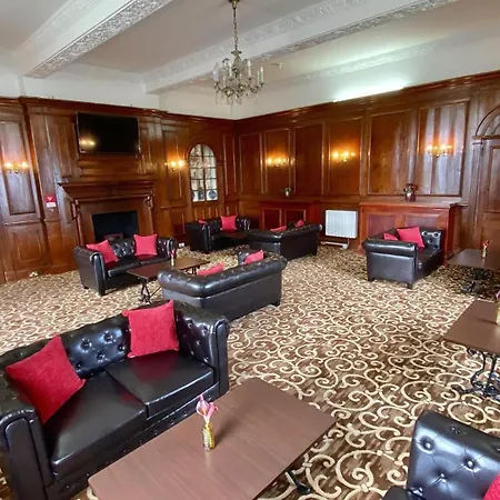 Russ Hill Hotel-2