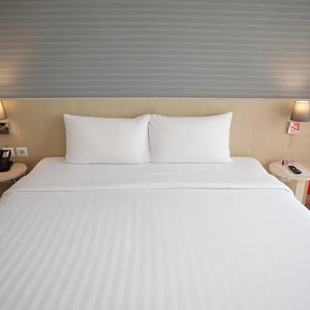 Sleep With Me Hotel Design Hotel @ Patong-2