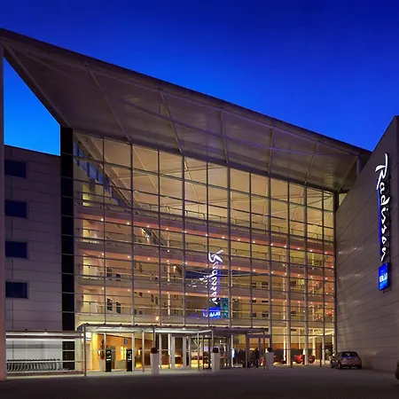 Radisson Blu Hotel London Stansted Airport-3