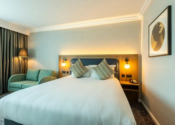 Crowne Plaza Manchester Airport By Ihg Hale 